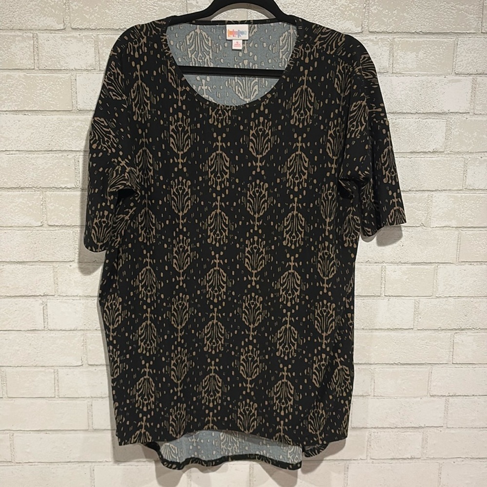 EUC LuLaRoe Ikat Print Beige and Black Top